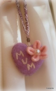 felted heart (38)